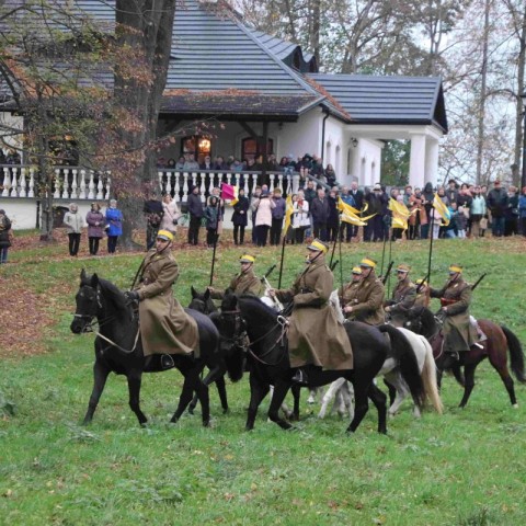 Powiększ obraz: Święto Niepodległości Bieliny