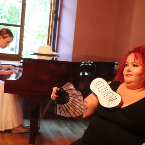 Powiększ obraz: spektakl w ramach Teatru Zaangażowanego Społecznie