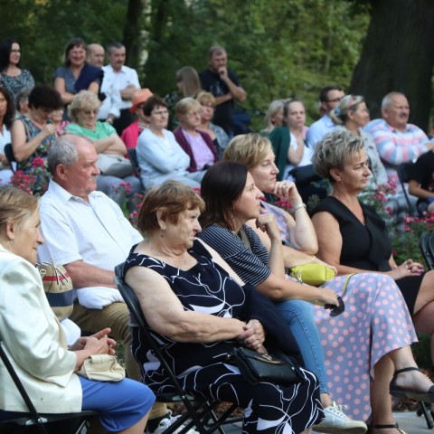 Powiększ obraz: spektakl w ramach Teatru Zaangażowanego Społecznie