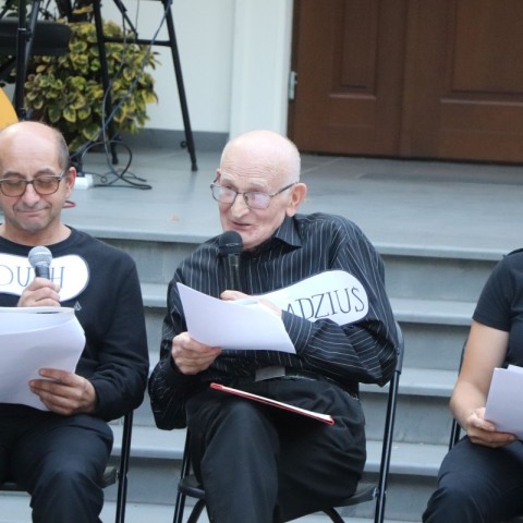 Powiększ obraz: spektakl w ramach Teatru Zaangażowanego Społecznie