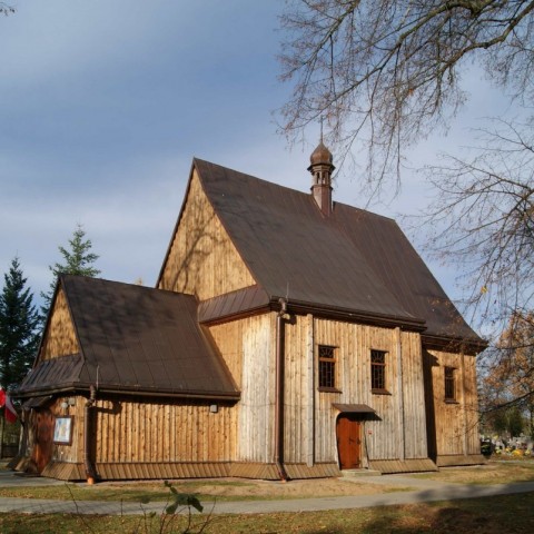 Powiększ obraz: Kościół parafialny św. Onufrego w Dąbrówce